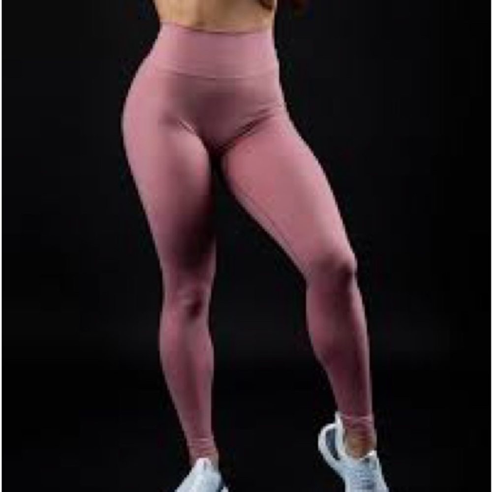 Alphalete Alphalux Essential Legging - Eternal Rose In Size S NWT